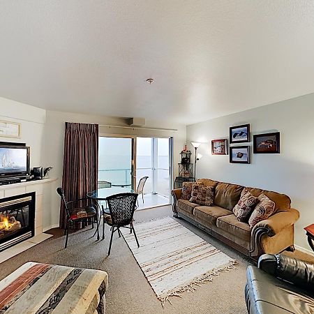 New Listing! Bay-View Beauty With Private Balcony Condo Lincoln City Ngoại thất bức ảnh
