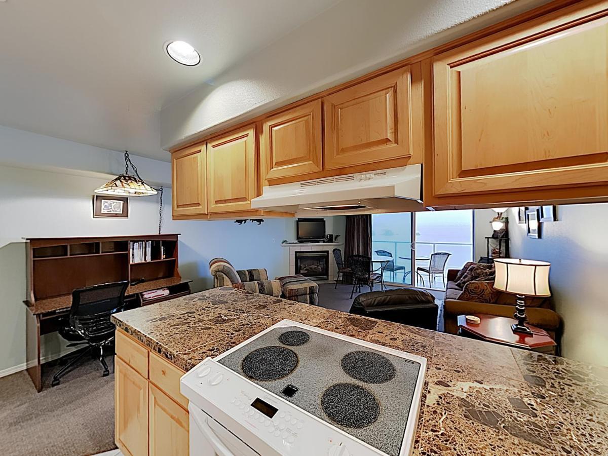 New Listing! Bay-View Beauty With Private Balcony Condo Lincoln City Ngoại thất bức ảnh